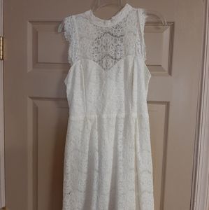 Stunning off white dress